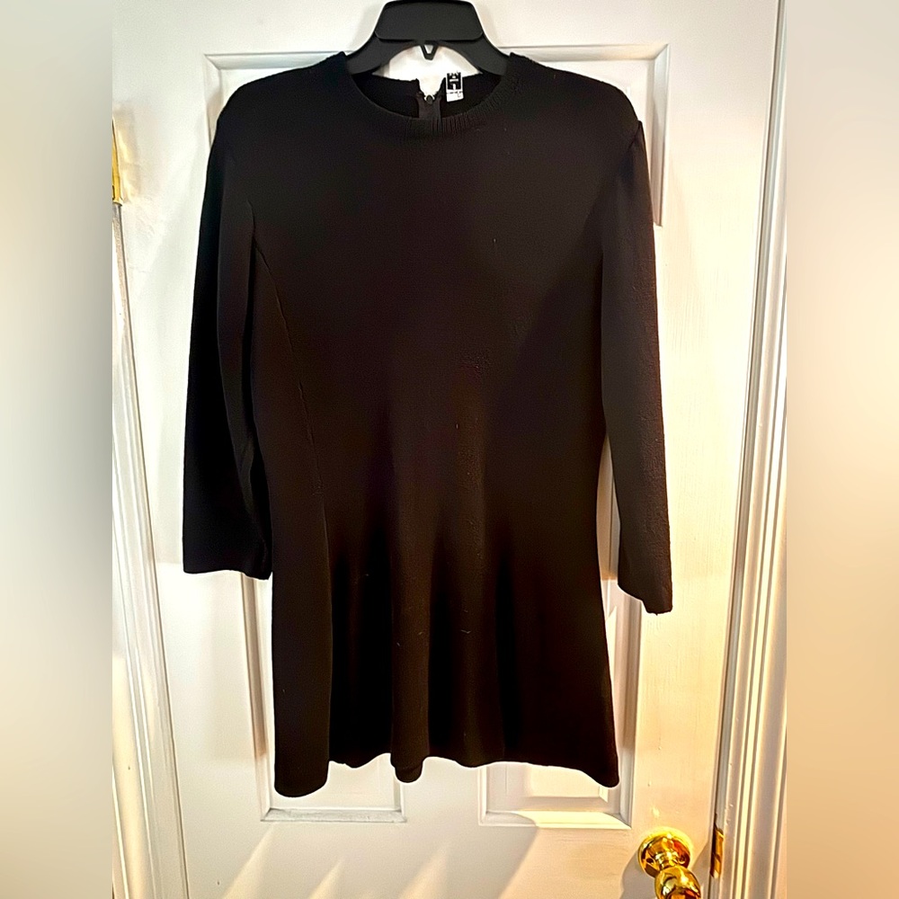 St. John Sexy Black Mini Dress